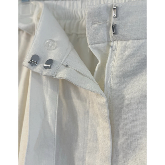 House Of Harlow 1960 Ivory Linen Shorts Women Size Large Belted Lined NWOT - Picture 3 of 10